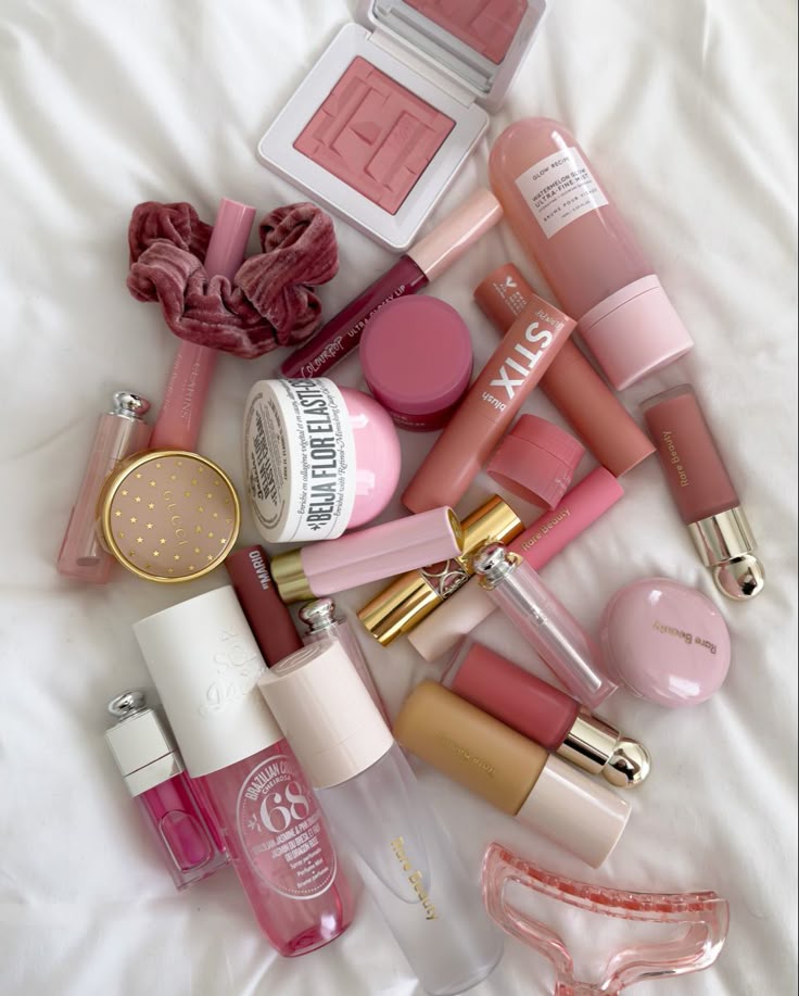 MAKEUPS
