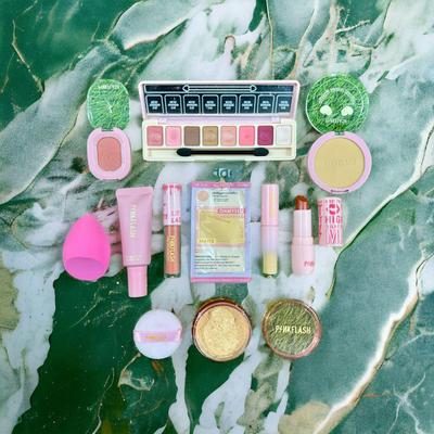 Pink Flash 10 Items Makeup Deal